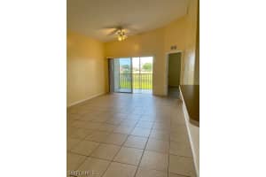4117 Bellasol Cir APT 125, Fort Myers, FL 33916, Sold 01/03/22
