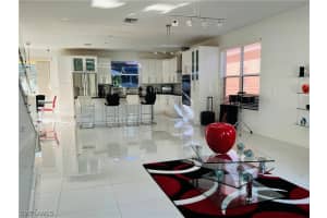 8271 Laurel Lakes Way, Naples, FL 34119, Sold 02/28/22