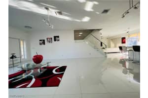 8271 Laurel Lakes Way, Naples, FL 34119, Sold 02/28/22