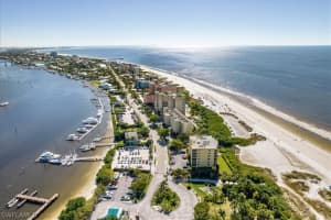 190 Estero Blvd #701, Fort Myers Beach, FL 33931, Sold 02/03/22