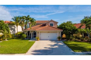212 Sabal Lake Dr, Naples, FL 34104, Sold 02/04/22