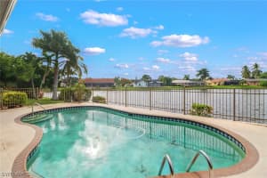 994 S Town and River Dr, Fort Myers, FL 33919, Sold 01/14/22
