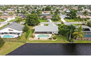 994 S Town and River Dr, Fort Myers, FL 33919, Sold 01/14/22