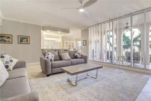 451 Bayfront Pl, Naples, FL 34102, Sold 10/20/21