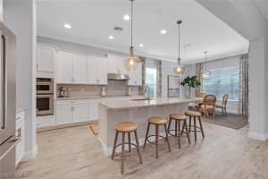 3821 Helmsman Dr, Naples, FL 34120, Sold 03/25/22