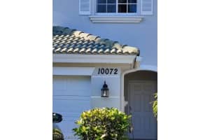 10072 Pacific Pines Ave, Fort Myers, FL 33966, Sold 02/25/22