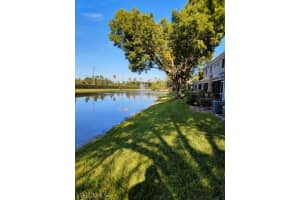 10072 Pacific Pines Ave, Fort Myers, FL 33966, Sold 02/25/22