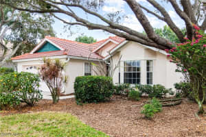 9841 Las Casas Dr, Fort Myers, FL 33919, Sold 01/18/22