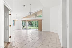 9841 Las Casas Dr, Fort Myers, FL 33919, Sold 01/18/22