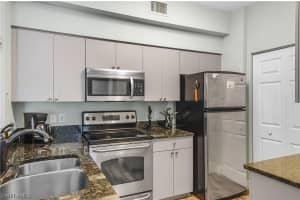 1105 Reserve Ct, Naples, FL 34105, Sold 12/02/21