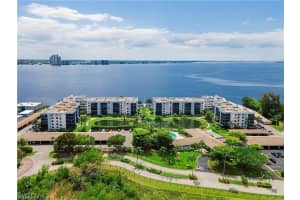 3460 N Key Dr APT 201, North Fort Myers, FL 33903, Sold 12/08/21