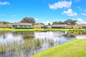 841 Reef Point Cir, Naples, FL 34108, Sold 01/13/22