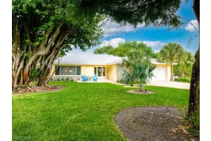 543 Boulder Dr, Sanibel, FL 33957, Sold 01/31/22