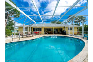 543 Boulder Dr, Sanibel, FL 33957, Sold 01/31/22