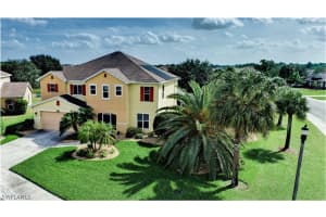 8121 Penta Ct, Lehigh Acres, FL 33972, Sold 12/30/21