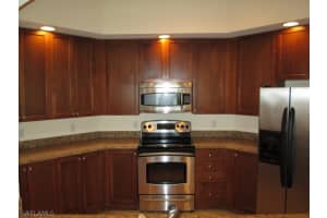 2825 Palm Beach Blvd APT 713, Fort Myers, FL 33916, Sold 12/31/21
