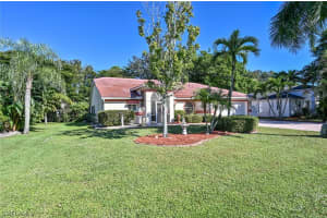 930 Moon Lake Dr, Naples, FL 34104, Sold 02/14/22