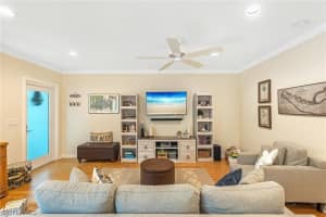 641 Periwinkle Way b4, Sanibel, FL 33957, Sold 12/23/21