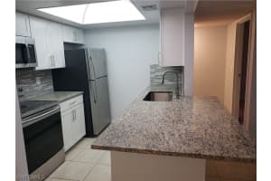 3704 Broadway APT 220, Fort Myers, FL 33901, Sold 12/06/21