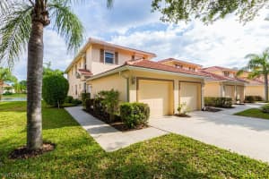 440 Robin Hood Cir, Naples, FL 34104, Sold 02/01/22