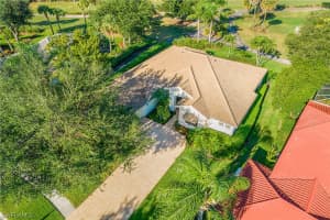 2316 Heritage Greens Dr, Naples, FL 34119, Sold 01/28/22