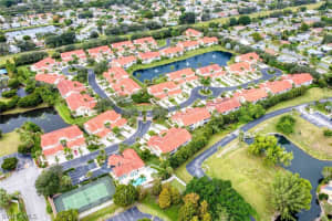 15157 Oxford Cove APT 2402, Fort Myers, FL 33919, Sold 12/15/21