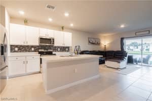 15070 Wildflower Cir, Naples, FL 34119, Sold 02/02/22