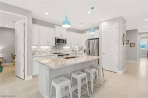2548 Seychelles Dr, Naples, FL 34112, Sold 03/04/22