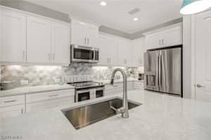2548 Seychelles Dr, Naples, FL 34112, Sold 03/04/22