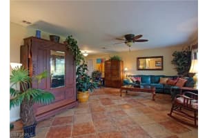 393 Parkway Ct, Fort Myers, FL 33919, Sold 02/03/22