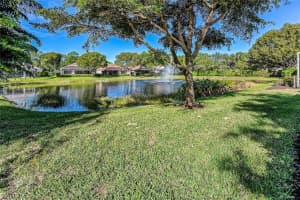 14577 Juniper Point Ln, Naples, FL 34110, Sold 01/31/22