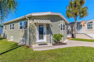 4580 Mayflower Way E, Estero, FL 33928, Sold 01/12/22