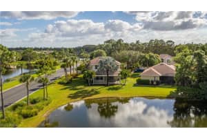 22981 White Oak Ln, Estero, FL 33928, Sold 01/07/22