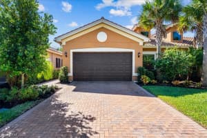 13374 Coronado Dr, Naples, FL 34109, Sold 02/15/22