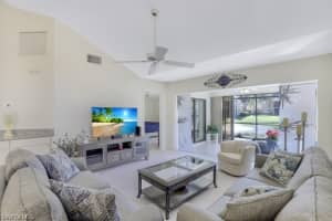 547 Beachwalk Cir, Naples, FL 34108, Sold 12/21/21