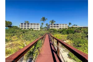 2549 W Gulf Dr UNIT 205, Sanibel, FL 33957, Sold 12/30/21