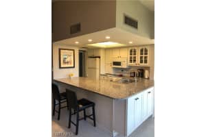 5610 Trailwinds Dr APT 325, Fort Myers, FL 33907, Sold 01/14/22