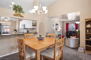 209 Robin Hood Cir, Naples, FL 34104, Sold 01/07/22