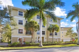 10041 Lake Cove Dr APT 202, Fort Myers, FL 33908, Sold 12/13/21