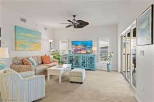 10041 Lake Cove Dr APT 202, Fort Myers, FL 33908, Sold 12/13/21