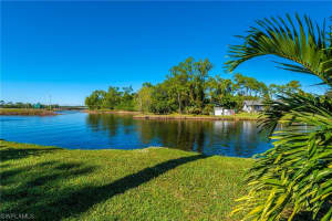 1227 Commonwealth Cir, Naples, FL 34116, Sold 12/31/21