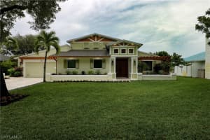 9572 Sussex St, Naples, FL 34109, Sold 01/12/22