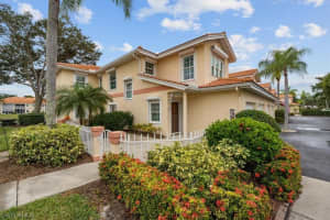 7466 Jacaranda Park Rd, Naples, FL 34109, Sold 01/18/22