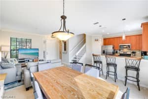 7372 Bristol Cir, Naples, FL 34120, Sold 01/10/22