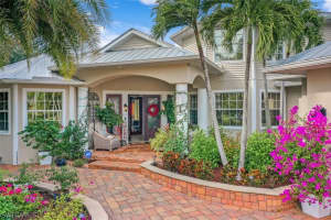 1817 Piccadilly Cir, Cape Coral, FL 33991, Sold 05/04/22