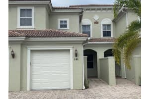 1425 Mariposa Cir, Naples, FL 34105, Sold 12/20/21