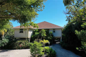 4285 Gulf Pines Dr, Sanibel, FL 33957, Sold 01/31/22