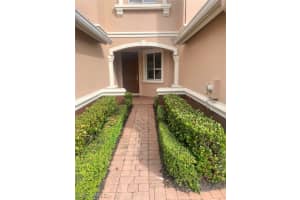 17563 Cherry Ridge Ln, Fort Myers, FL 33967, Sold 12/23/21