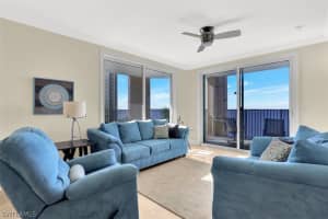 2825 Palm Beach Blvd APT 519, Fort Myers, FL 33916, Sold 01/31/22