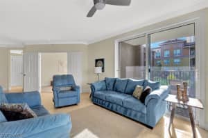 2825 Palm Beach Blvd APT 519, Fort Myers, FL 33916, Sold 01/31/22